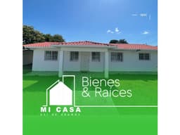 Se Vende Casa con piscina - Pueblo Nuevo, Penonomé, Coclé.