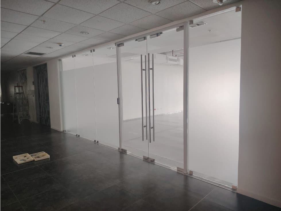 Oficina en Alquiler | Plaza Real, Costa del Este — foto 1