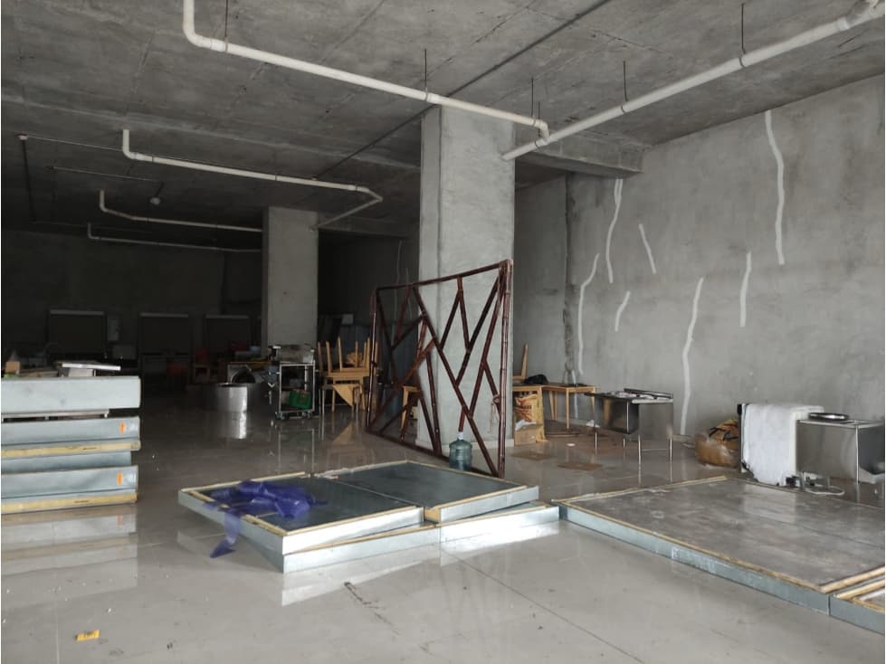 Locales comerciales en Santa María 631 m² PB — foto 4