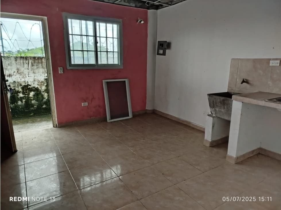 Venta de Casa Reposeída por Banco - Nuevo Chorrillo — foto 4