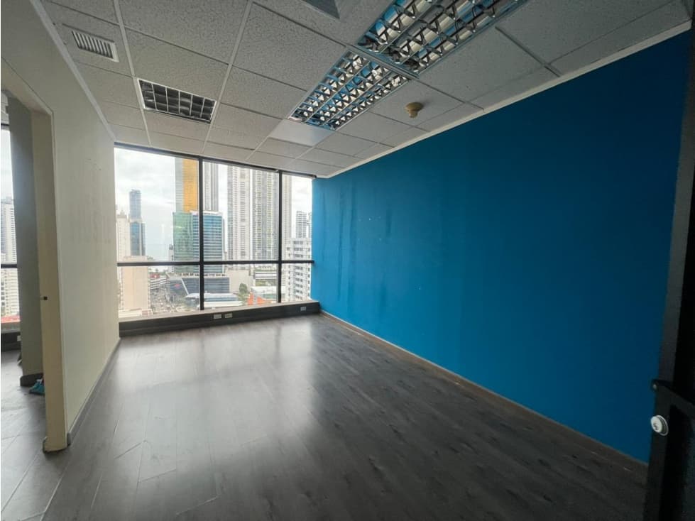 Oficina Reposeída en Venta 164 m² PH Plaza Banco General, Obarrio — foto 3