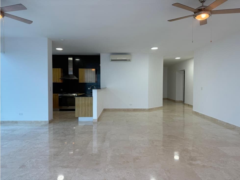 Venta de Apartamento en PH Sky Avenida Balboa — foto 6