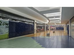 VENTA DE LOCAL COMERCIAL EN ALBROOK MALL - 202M2