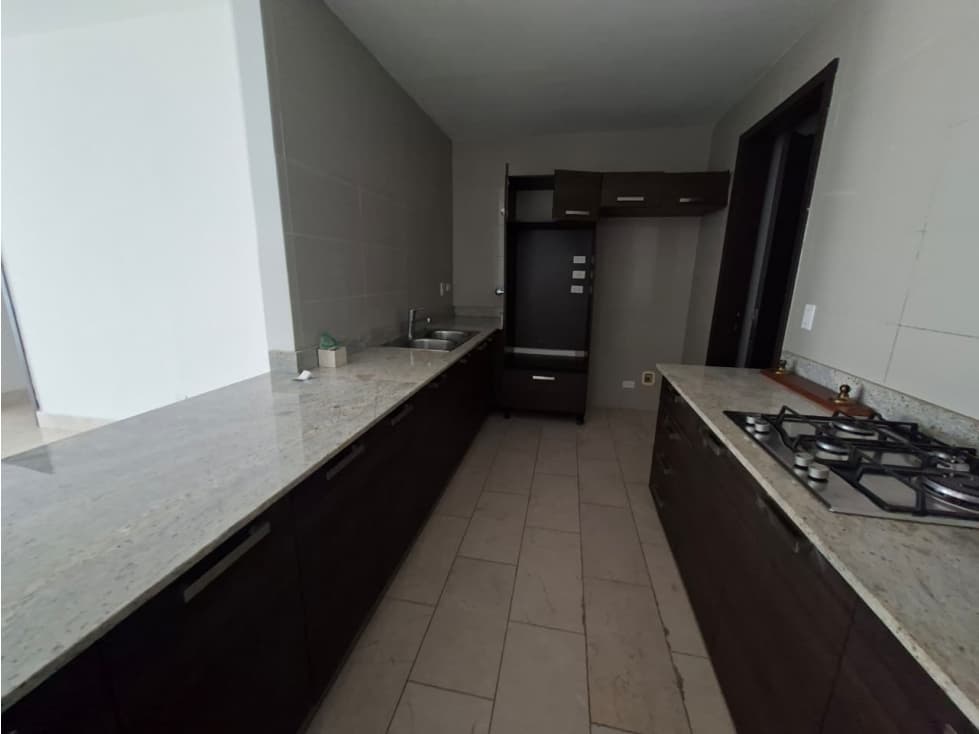 Venta de Apartamento de 191 m² - PH Grand Tower, Punta Pacífica — foto 4
