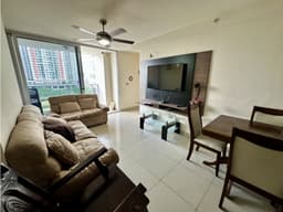 Se vende apartamento en PH Rokas, Condado del Rey