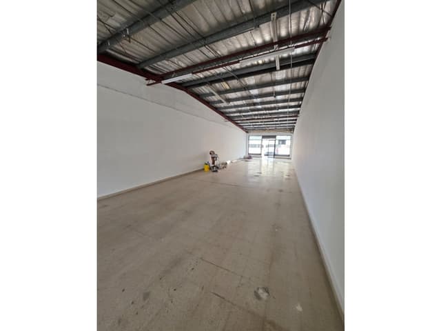 Local en alquiler en Hato Pintado | 125 m² sobre Vía España