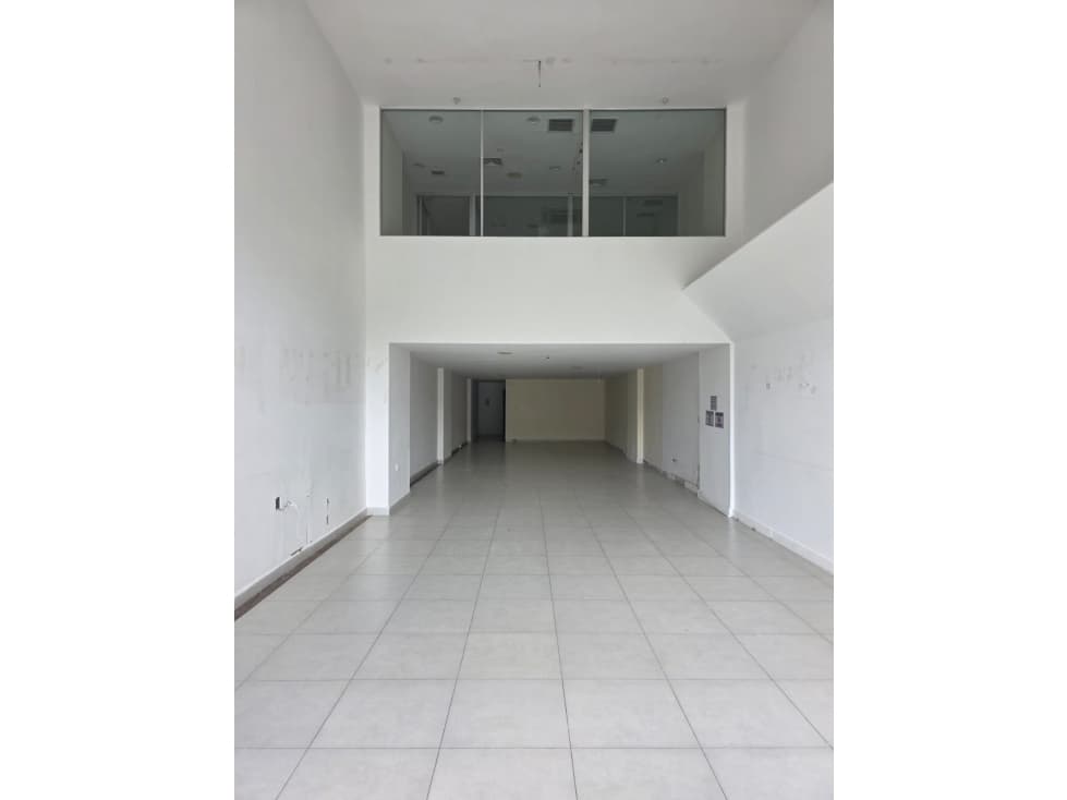 Local Comercial en Bella Vista Área Bancaria | 230 m² — foto 2