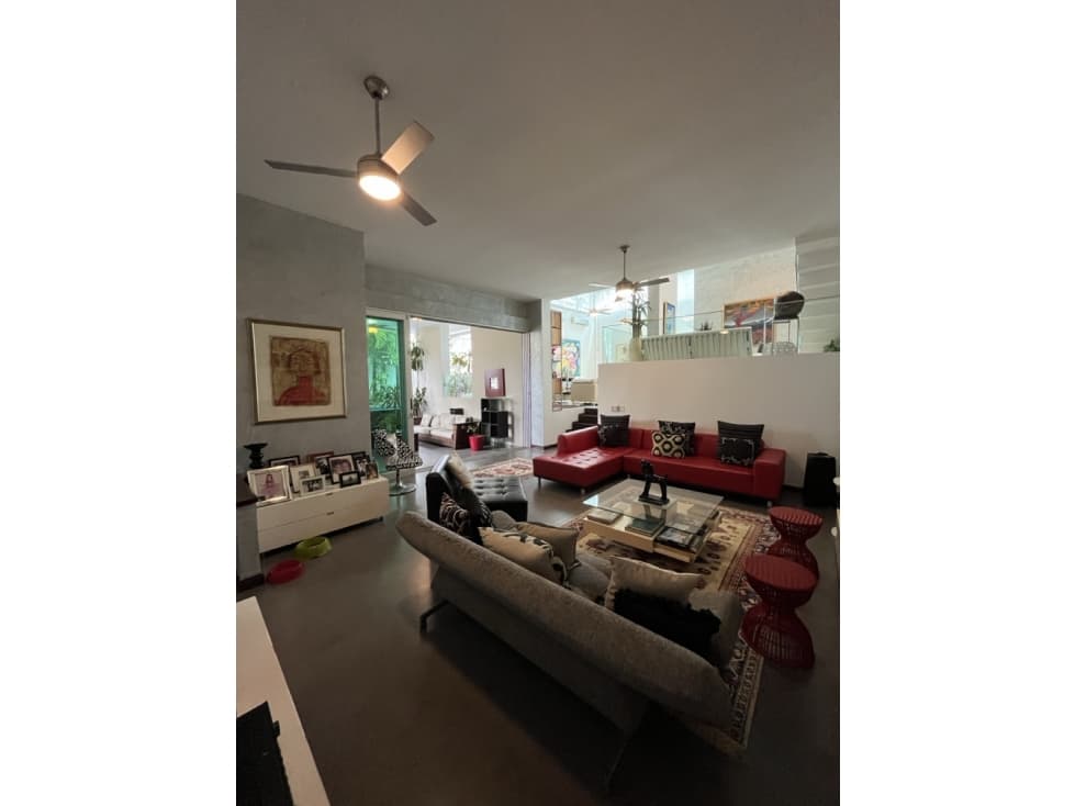 VENTA Casa Moderna con Piscina y Azotea en Complejo Privado — foto 2