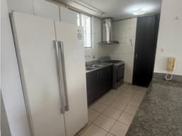 Apartamento en Venta, Vía España, 3 Recámaras, Balcón