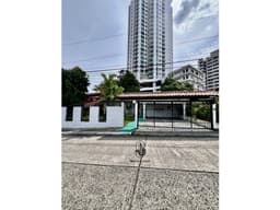VENTA DE CASA COMERCIAL EN SAN FRANCISCO - S.G.