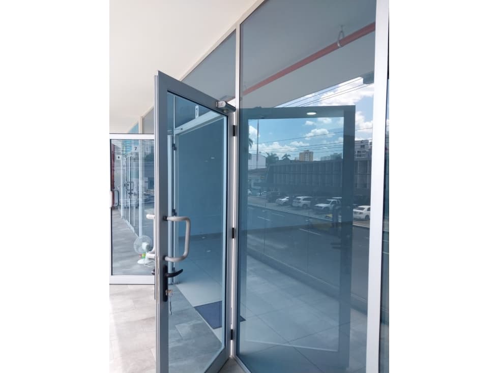 Alquiler de Local Comercial en via España Planta Alta — foto 3