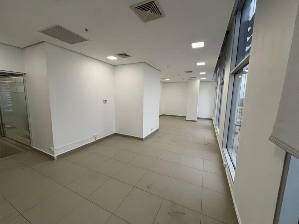 OFICINA EN TOWN CENTER — foto 1