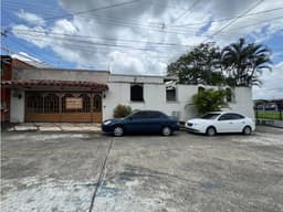 Casa en Urb. Praderas del Rocío