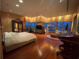 Se vende amplio apartamento en Coco del Mar con vista al mar