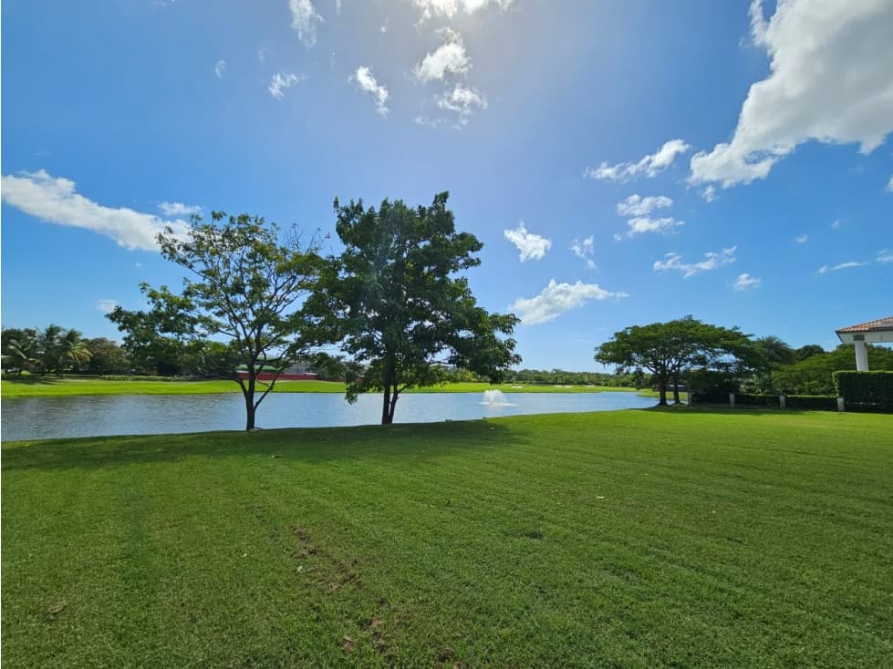 Venta de lote en Island Estates — foto 1