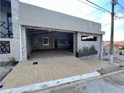 VENTA DE CASA EN ARRAIJAN, LAGO EMPERADOR