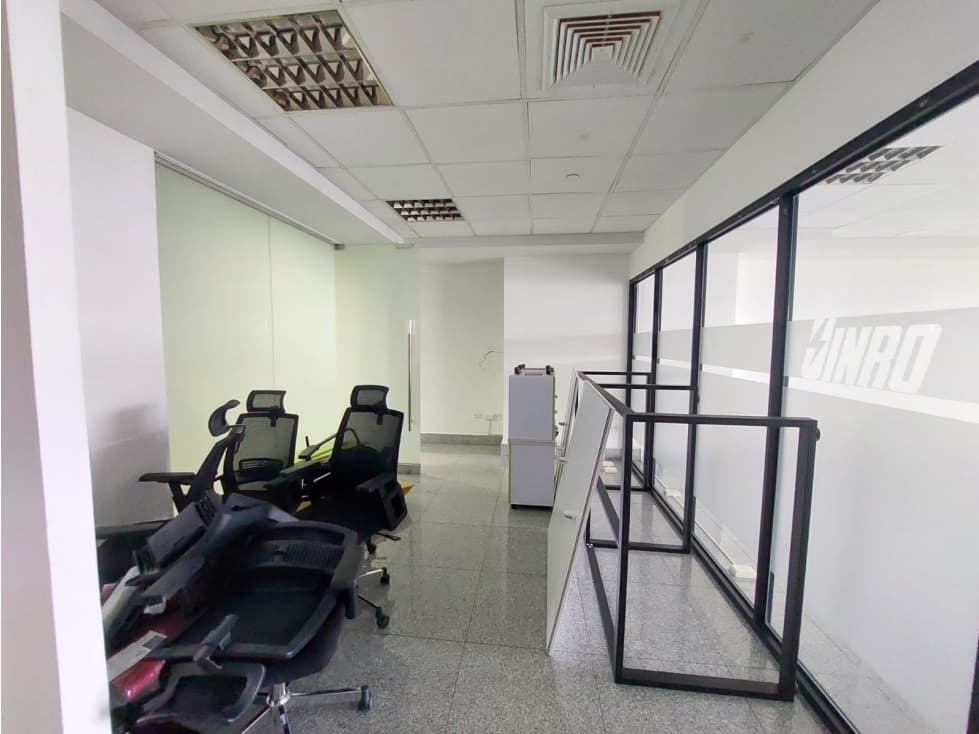 Se Alquila Oficina torre Bicsa Esquina Av.Balboa — foto 5