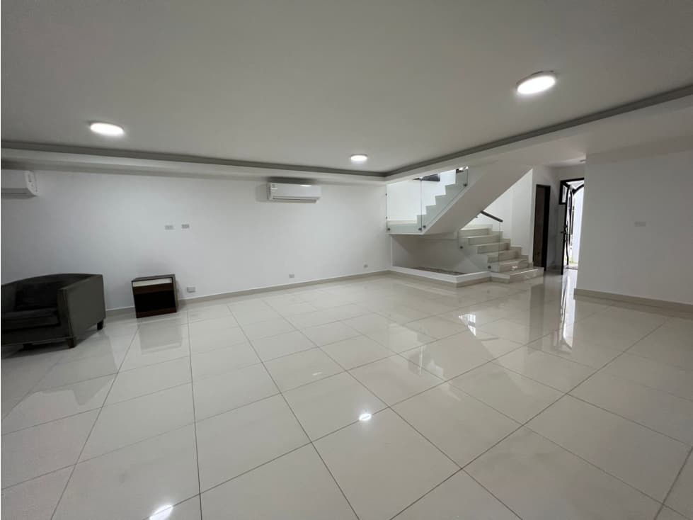 Se Vende Casa Línea Blanca San Francisco — foto 3