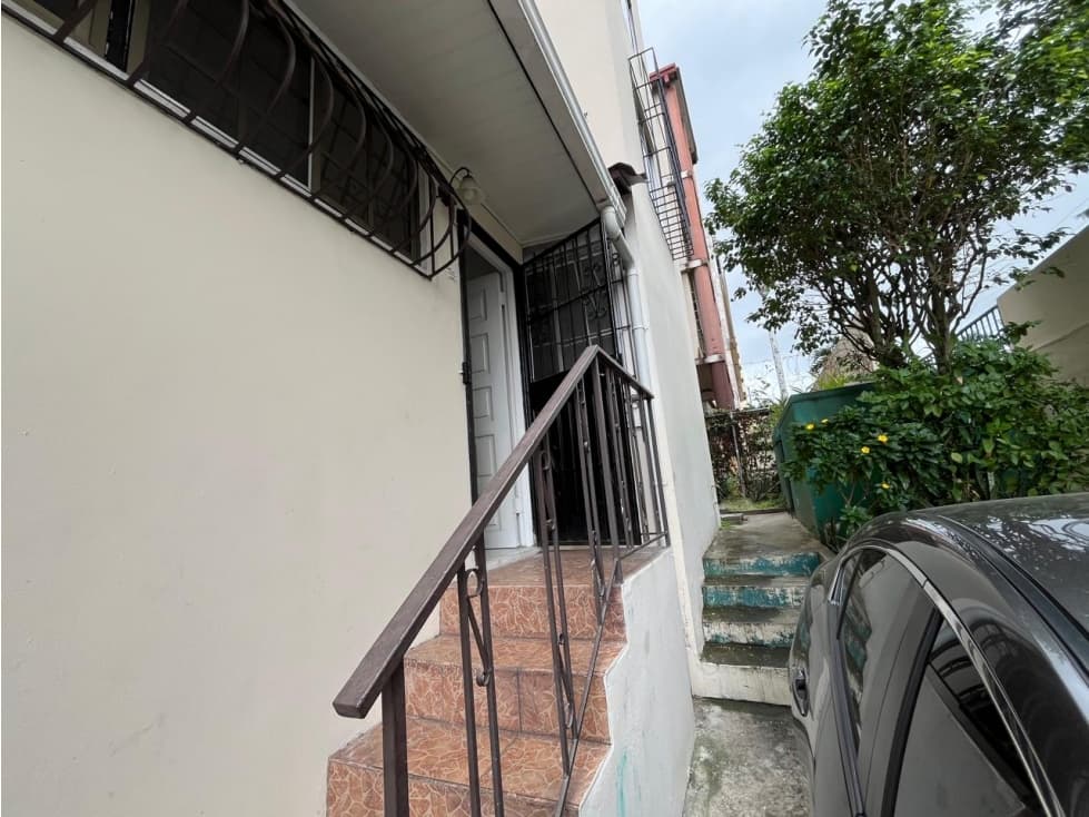 Venta de Apartamento en PH Brisas de Las Sabanas, Ave 12 de Octubre — foto 2