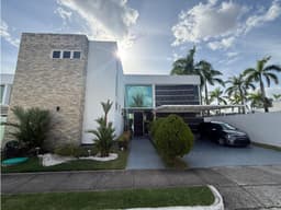 Venta de Casa en Costa Esmeralda, Costa Sur