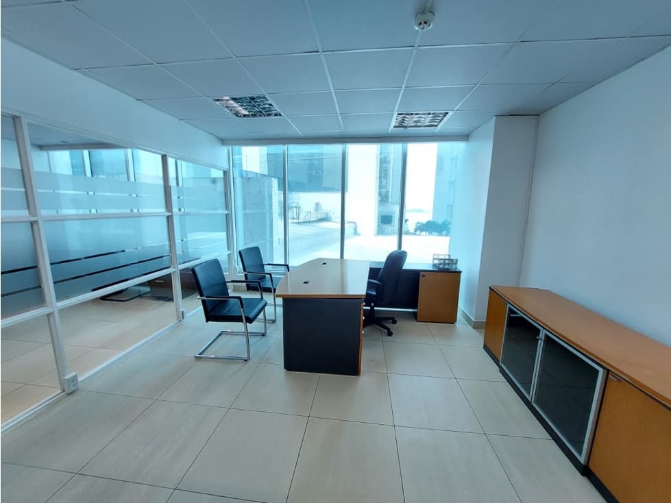 Se Alquila Oficina en Marbella, Torre Banesco Amoblada — foto 4