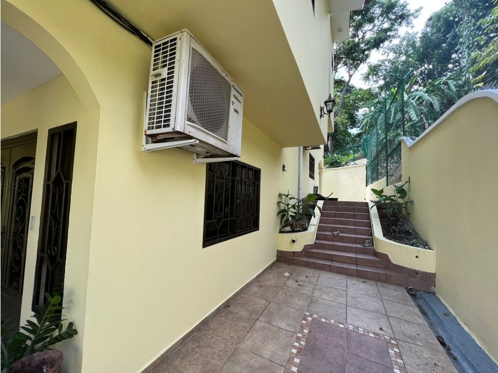 VENTA DE CASA EN ANCÓN — foto 4