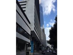 Se Alquila oficina en Mezanine - Calle 50 (LM)