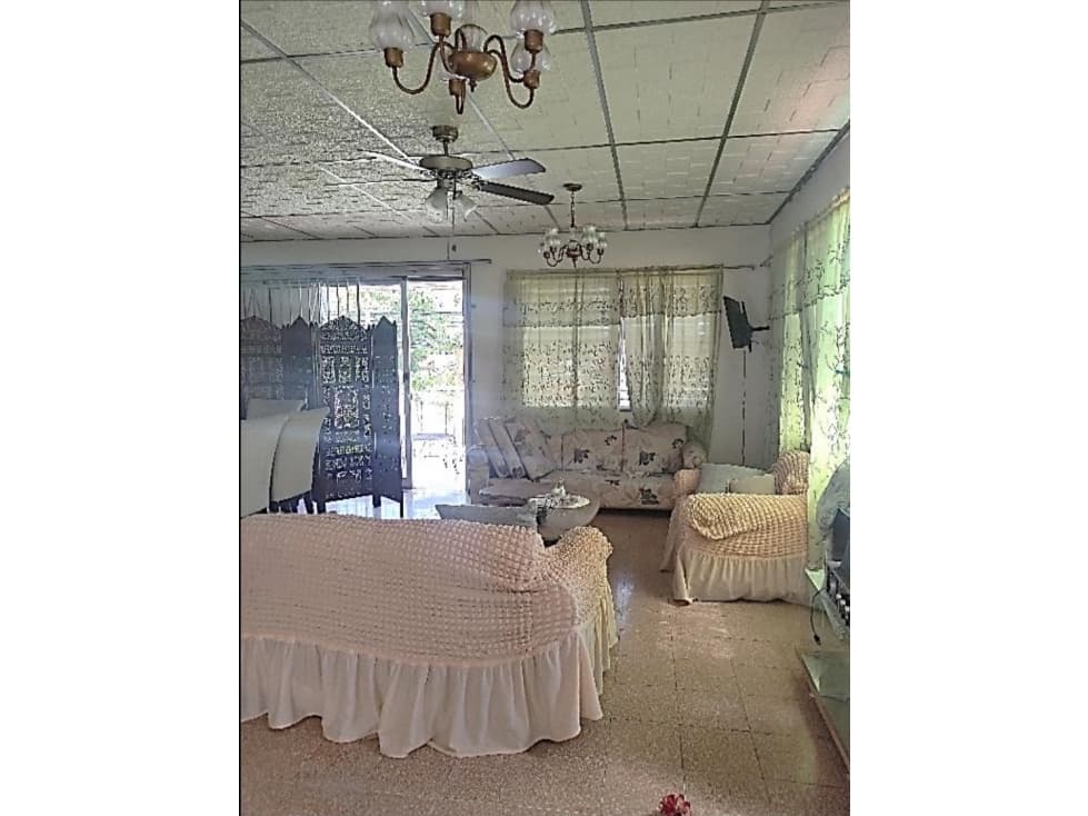 Se Vende Casa Multifamiliar en Parque Lefevre excelente ubicación(LM) — foto 6