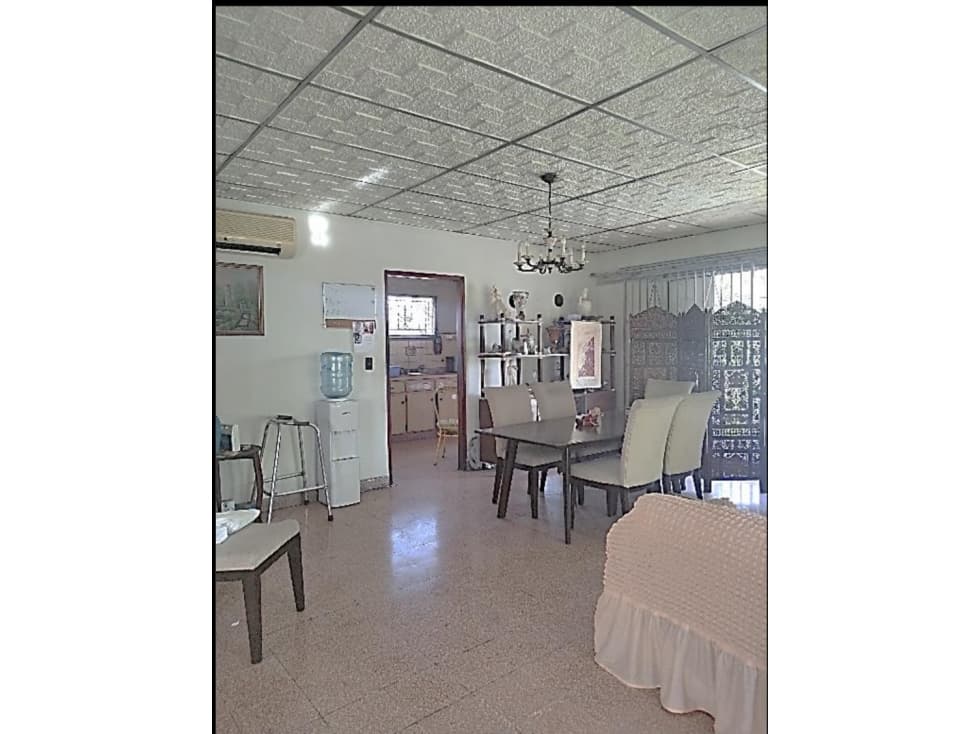 Se Vende Casa Multifamiliar en Parque Lefevre excelente ubicación(LM) — foto 5