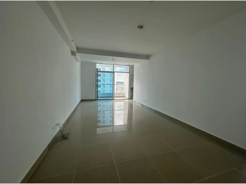 VENDO APARTAMENTO CÉNTRICO EN EL CARMEN PH RAINBOW TOWERS — foto 2