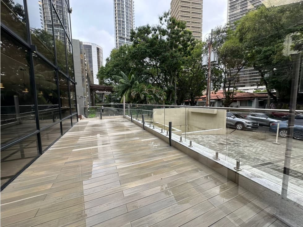 Propiedad Remodelada de Lujo Lista para Ocupar, Obarrio — foto 3