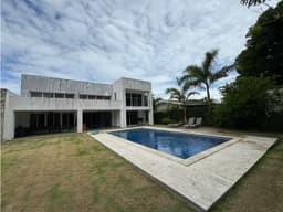 Playa Coronado, Se Vende Casa a pocos pasos del mar