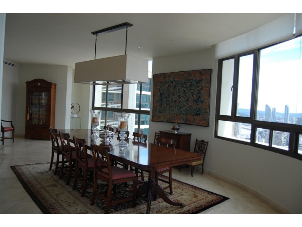 SE VENDE EN PUNTA PACIFICA PH OCEAN PARK — foto 2