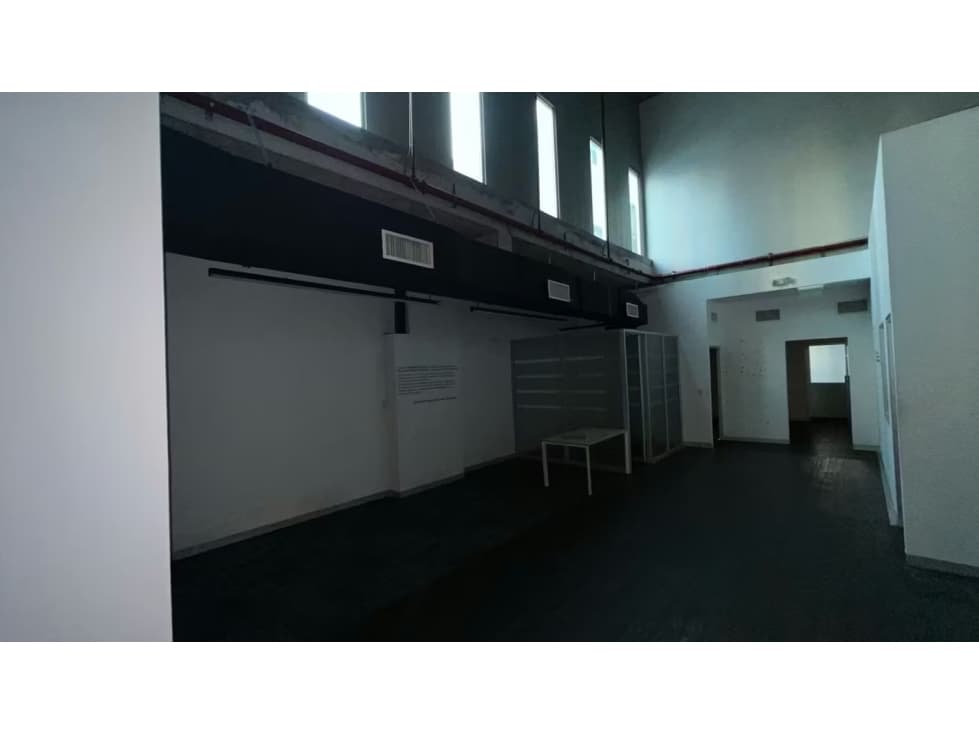Oficina en Alquiler en San Francisco | 297m² con Múltiples Espacios — foto 5