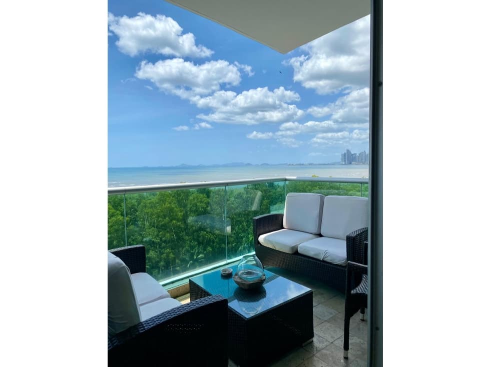 Venta de apartamento en Costa del Este | Frente al mar — foto 1