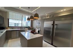 Vendo Apartamento PH Residence