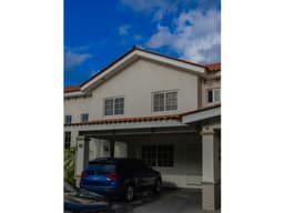 Casa en venta en PH Reserva de Versalles | Dúplex de 258 m²