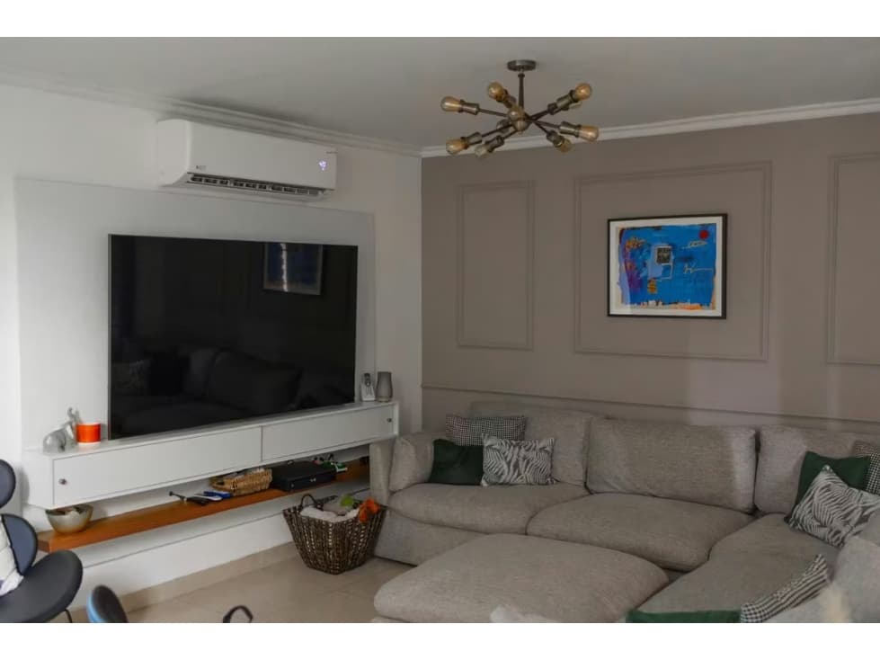 Casa en venta en PH Reserva de Versalles | Dúplex de 258 m² — foto 2