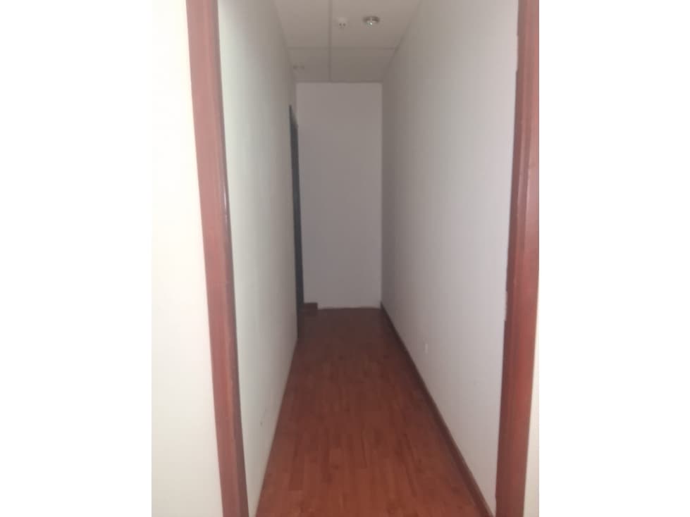 Alquilo Oficina amoblada — foto 3