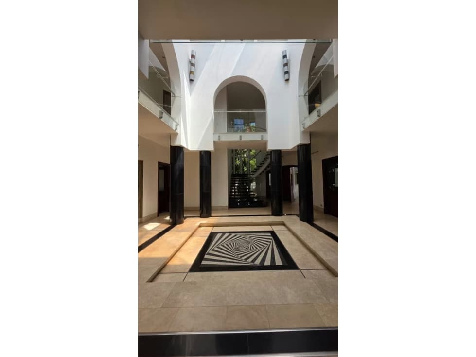 Casa de lujo en venta en Costa del Este | 850 m² con piscina — foto 4