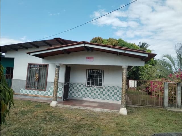 Casa en venta en Natá | Con 3 rec a 300 m de la Panamericana