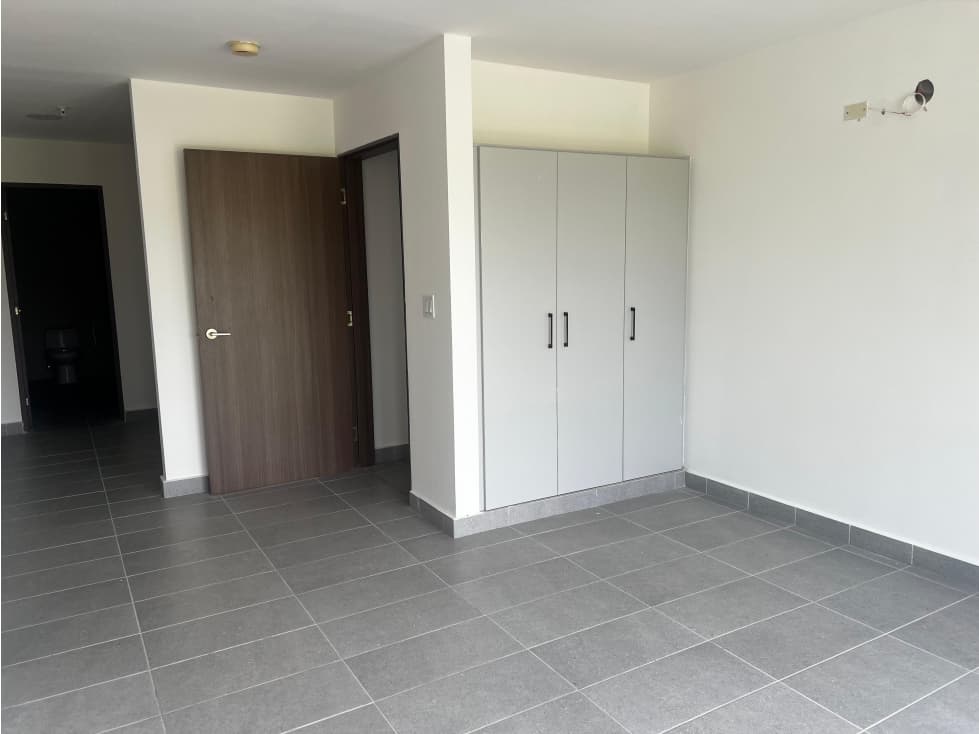 TOWNHOUSE DE 2 NIVELES EN VENTA | COSTA VERDE — foto 2