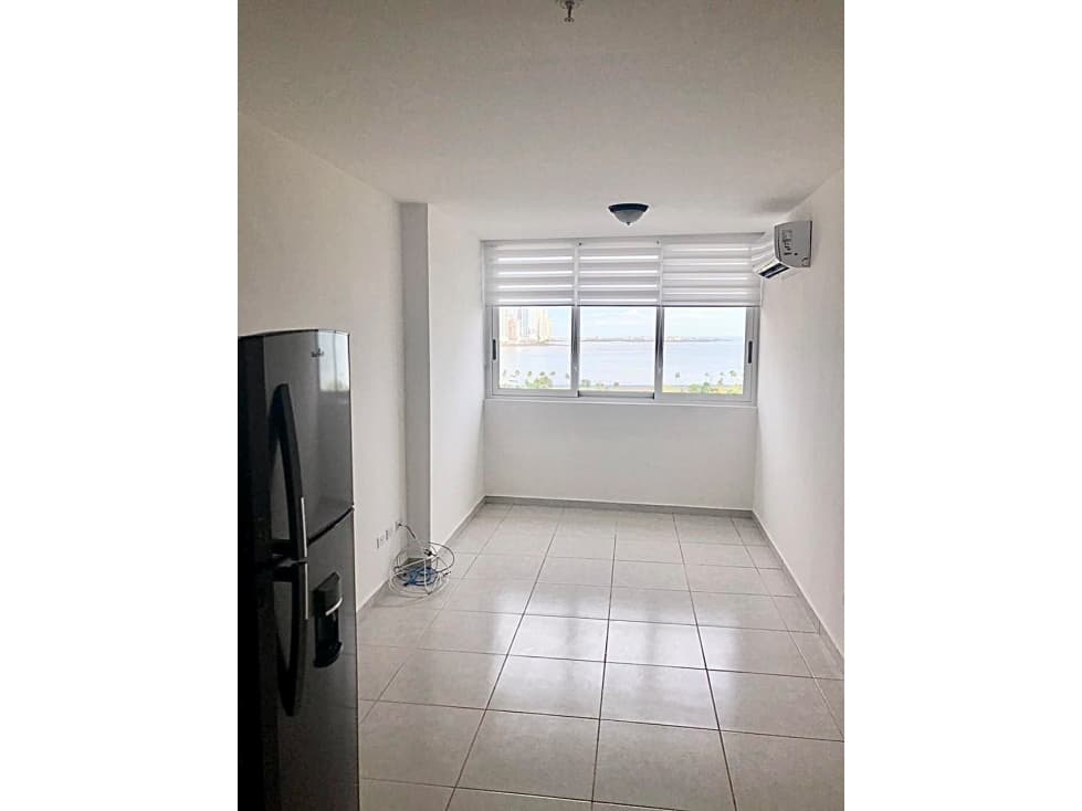 APARTAMENTO CON VISTA AL MAR EN AVENIDA BALBOA — foto 5