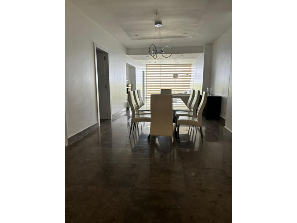 APARTAMENTO EN ALQUILER | LUJO Y VISTA AL MAR — foto 5