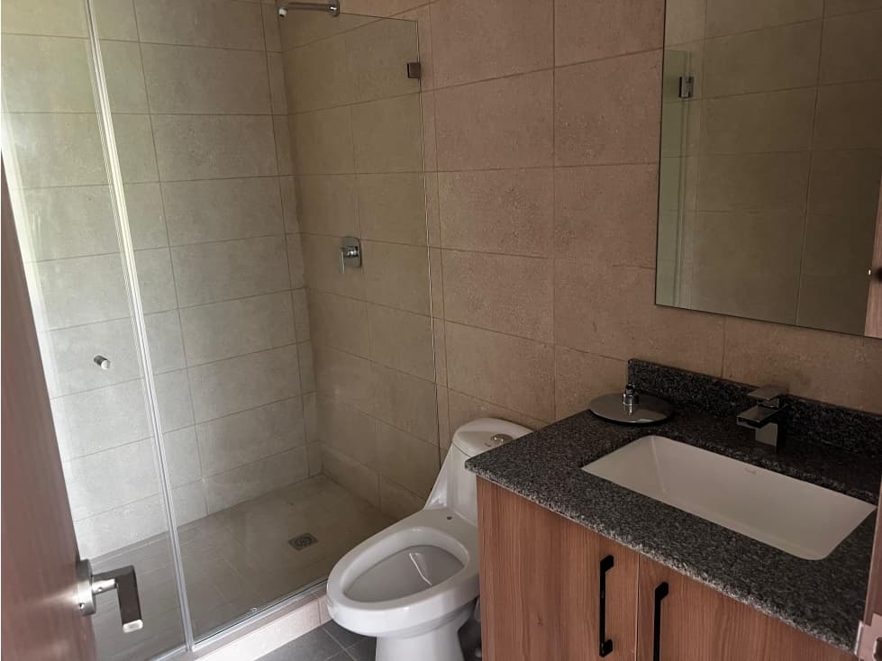 TOWNHOUSE DE 2 NIVELES EN VENTA | COSTA VERDE — foto 6