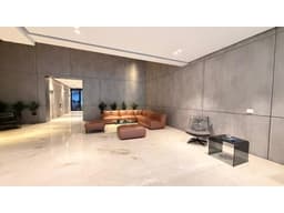 Se Alquila apartamento en la 12 de Octubre
