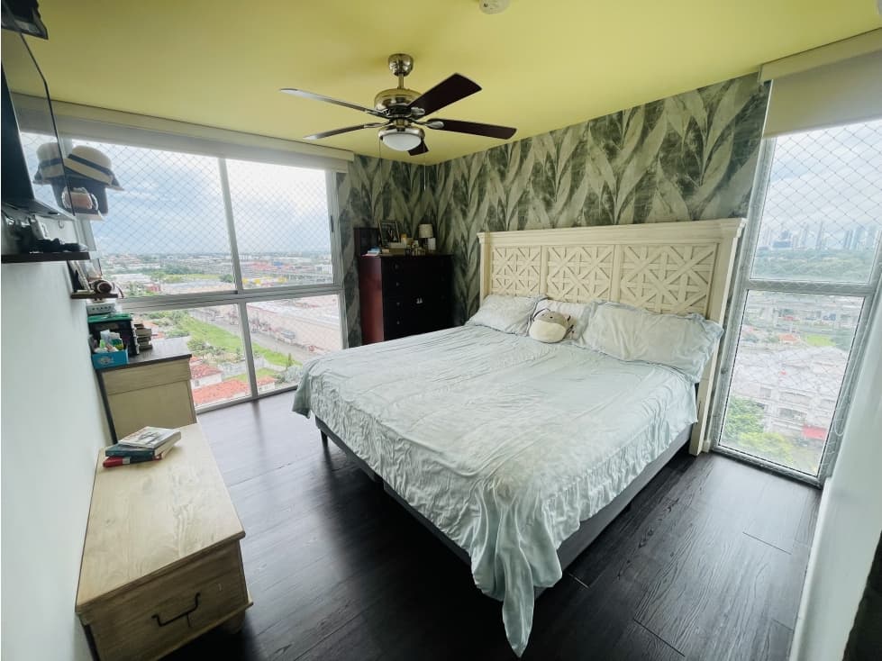 SE VENDE BELLO APARTAMENTO EN VILLA LUCRE LINDO EDIFICIO - USD 255,000 — foto 6