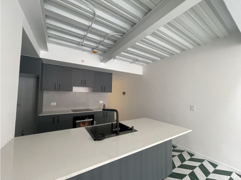 SE VENDE APARTAMENTO - CASCO VIEJO — foto 1