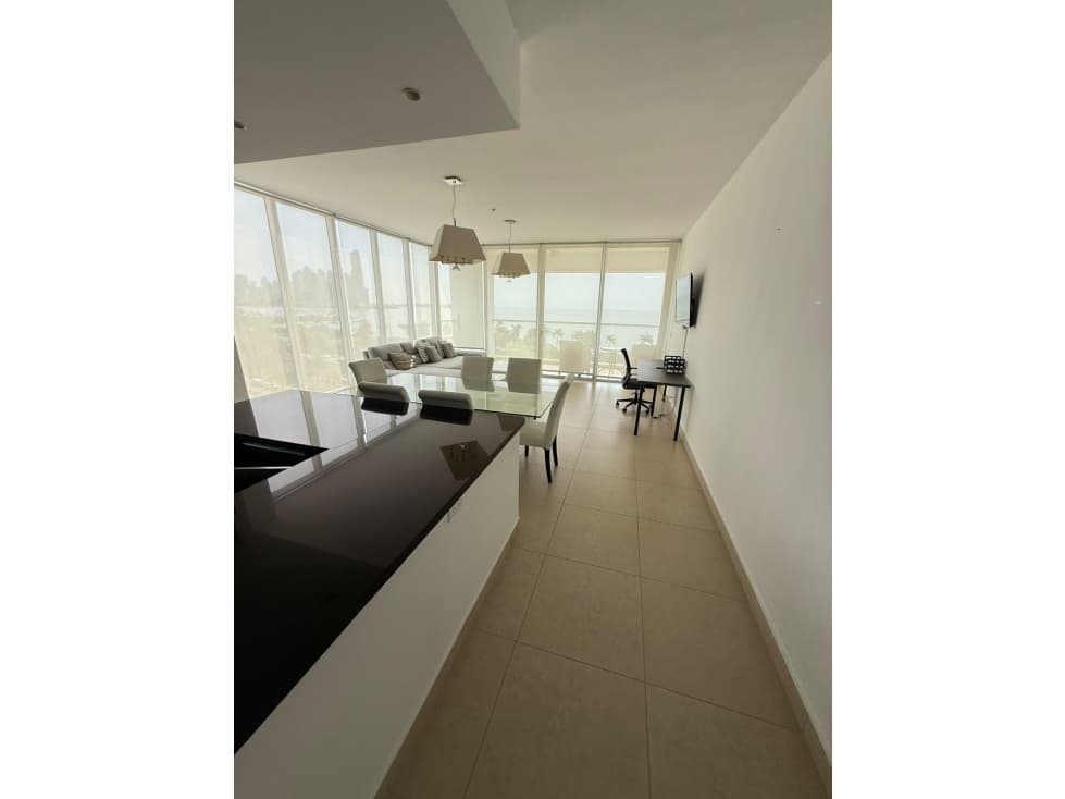 Apartamento en Venta y/o Alquiler en Avenida Balboa — foto 3