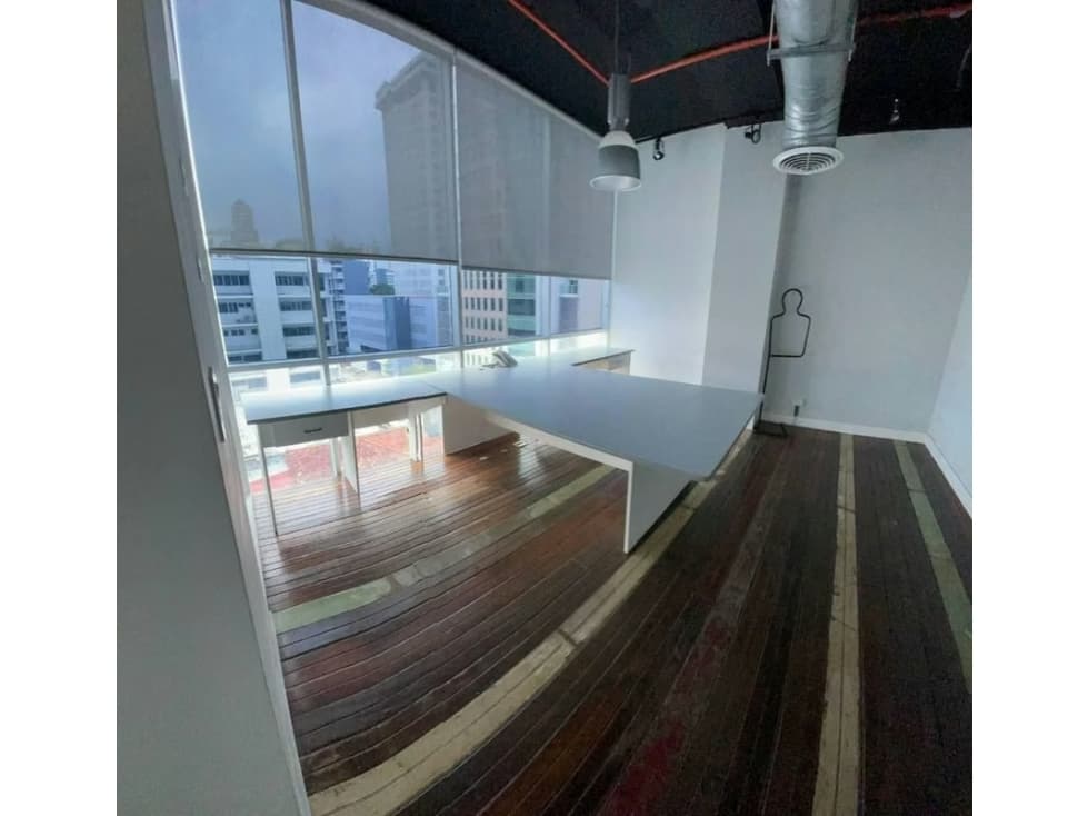 Venta de local/oficina en Área Bancaria Bella Vista — foto 2